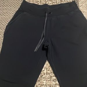 Navy lululemon joggers size 8